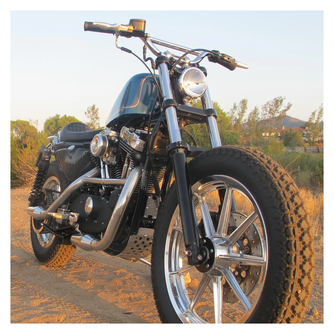 Biltwell Moto Bar 1" Handlebars 7 Biltwell Moto Bar 1" Handlebars - Image 5