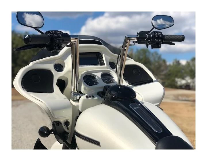 KST Kustoms 1 1/2" Pathfinder Handlebars For Harley With 1 1/4" Clamp 9 KST Kustoms 1 1/2" Pathfinder Handlebars For Harley With 1 1/4" Clamp - Image 7